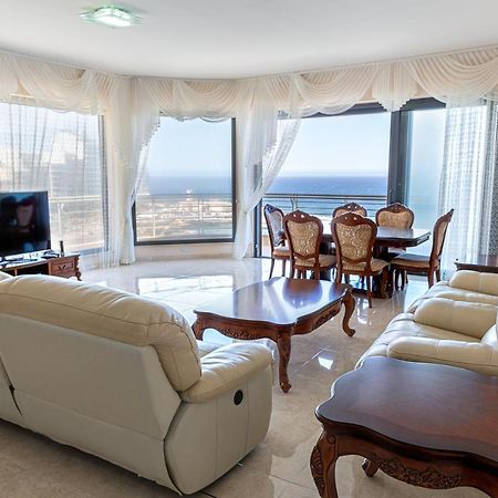 Beautiful Sea View Apartment Слима Екстериор снимка