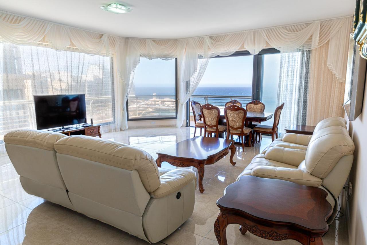 Beautiful Sea View Apartment Слима Екстериор снимка